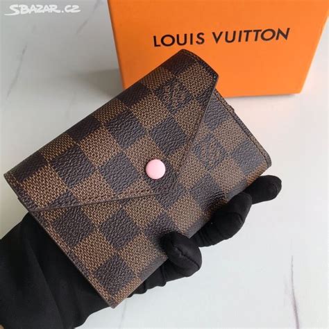 louis vuitton penezenka .